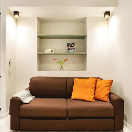 Guesthost - Maggiore Flats * Bologna