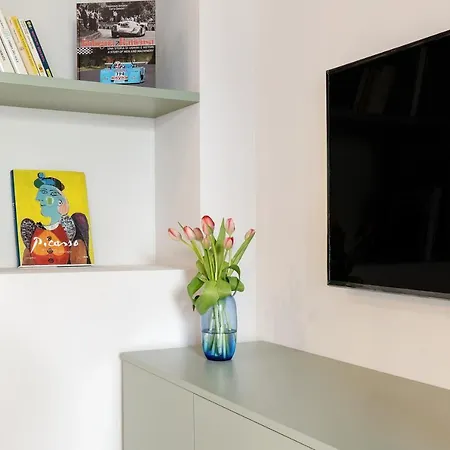 Guesthost - Maggiore Flats *