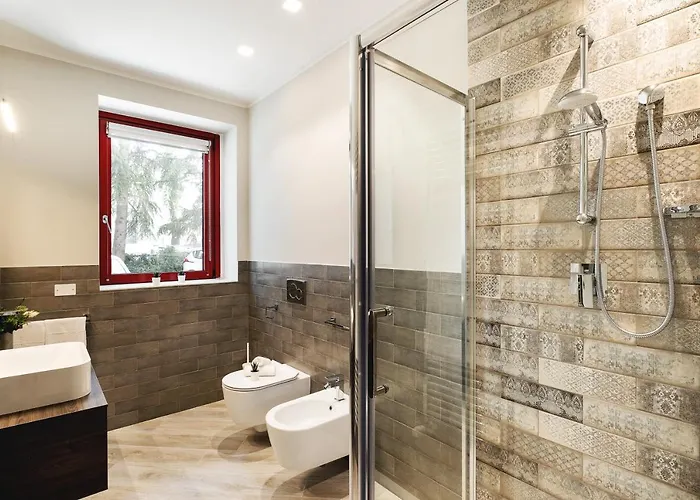 Guesthost - Maggiore Flats Apartmán *