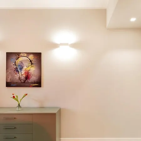 Apartament Guesthost - Maggiore Flats *