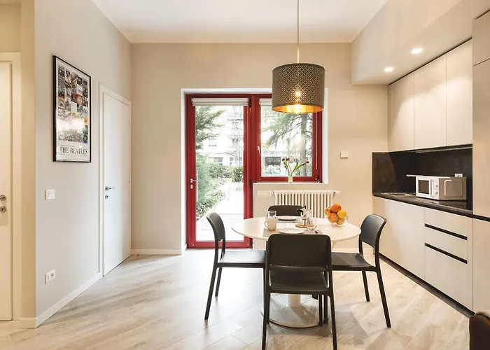 شقة Guesthost - Maggiore Flats *