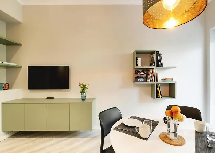 Guesthost - Maggiore Flats بولونيا